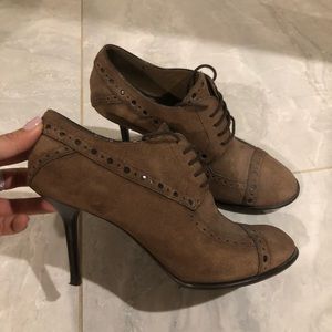 Louis Vuitton booties size 36.5